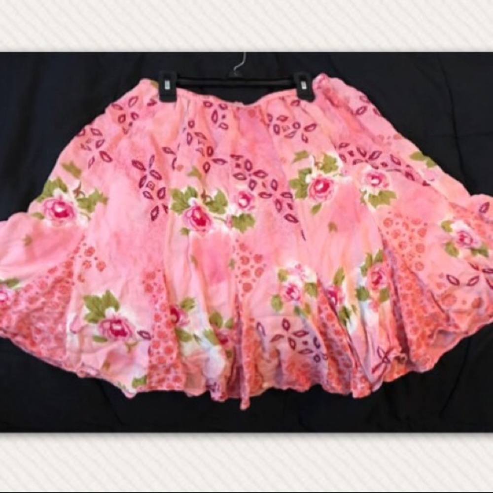 Floral Skirt 🌷